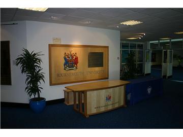 Bournemouth University 伯恩茅斯大學(xué)