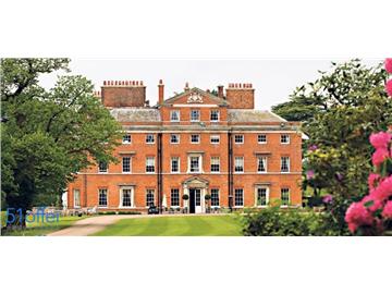 想申請赫特福德大學，需要準備哪些材料