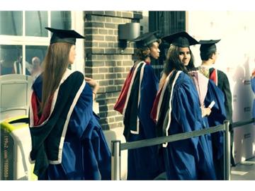 英國碩士文憑含金量高嗎？國內(nèi)企業(yè)認(rèn)可度如何