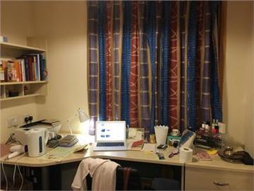 在英國留學，你準備住宿還是租房？