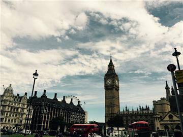 2017英國(guó)留學(xué)新申請(qǐng)材料清單！