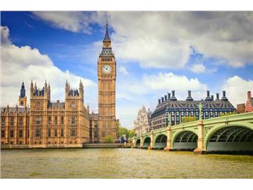 英國排名前30的大學(xué)，有哪些不卡本科排名？