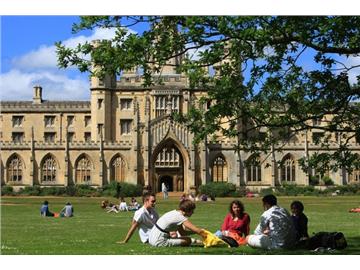 想去英國念商科專業(yè)，有哪些具體的專業(yè)？