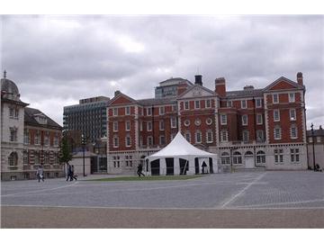 申請(qǐng)英國(guó)商科需要怎樣的條件？?jī)?yōu)越教育有介紹~