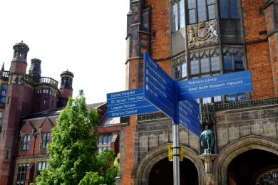 【留學(xué)費用】英國留學(xué)生活費要注意什么？如何準(zhǔn)備？