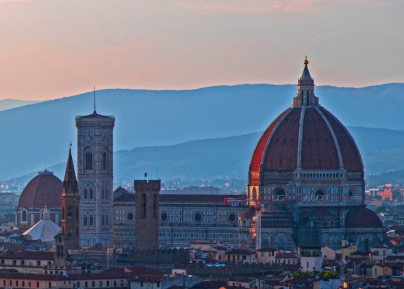 【留學(xué)中介】?jī)纱髾?quán)威機(jī)構(gòu)的實(shí)地測(cè)評(píng)解析!究竟誰(shuí)更勝一籌？