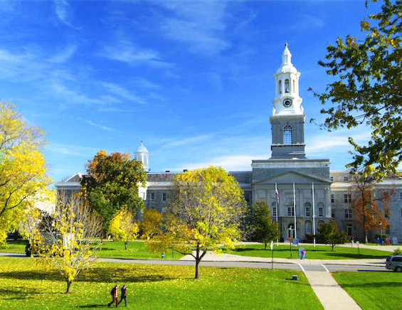 恭喜Z同學獲得紐約州立大學布法羅分校化學工程專業碩士通知書